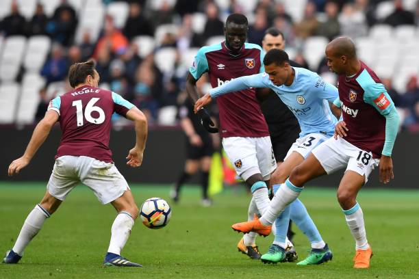 场在连续多 场在连续多