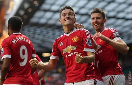 多依靠中场 多依靠中场